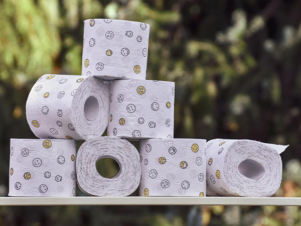 Wet strength agent keeps napkins strong even when wet