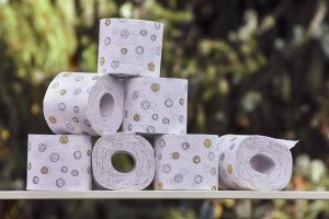 Wet strength agent keeps napkins strong even when wet