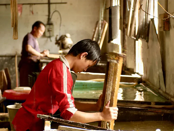 Why Surface Sizing Matters in Modern Papermaking