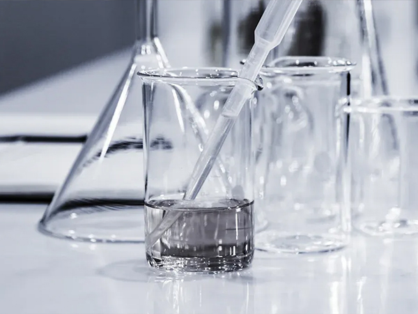 How PolyDADMAC Improves Retention and Drainage in Modern Papermaking